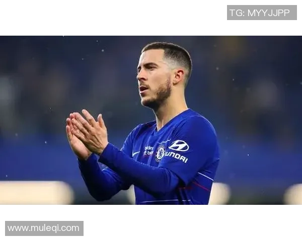 阿扎尔：光芒万丈的足球传奇